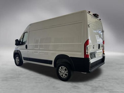 Used 2025 RAM ProMaster 1500 w/ Quick Order Package 22G SLT FWD image 4
