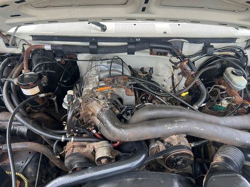 Used 1990 Ford Bronco 2dr Wagon image 13