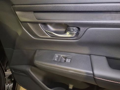 Used 2025 Honda CR-V Sport-L image 28