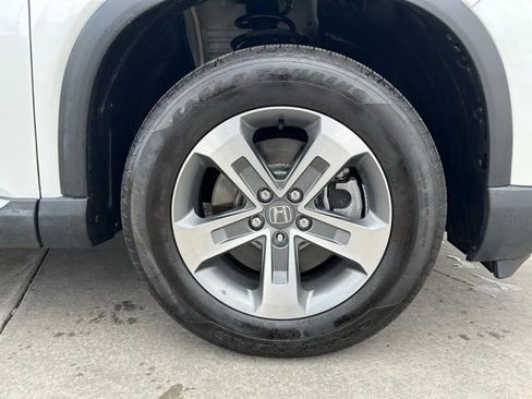 Used 2025 Honda Pilot EX-L image 33