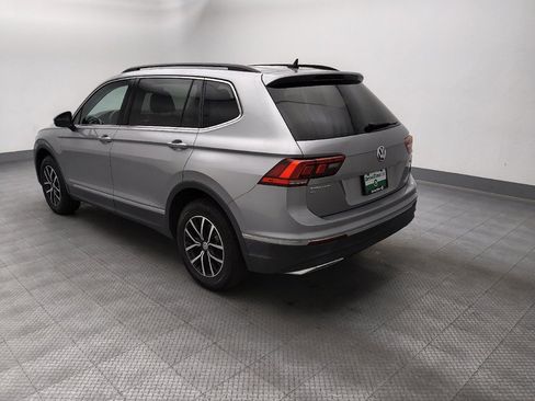 Used 2021 Volkswagen Tiguan SE w/ Panoramic Sunroof Package AWD/4WD image 5