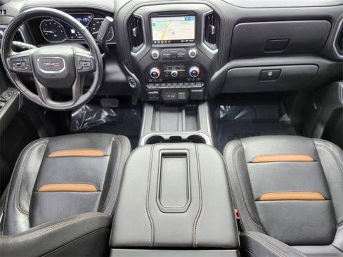 Used 2021 GMC Sierra 2500 AT4 w/ AT4 Premium Plus Package image 10