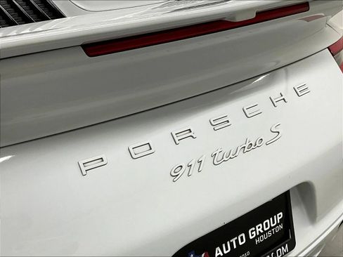 Used 2017 Porsche 911 Turbo S AWD/4WD image 31