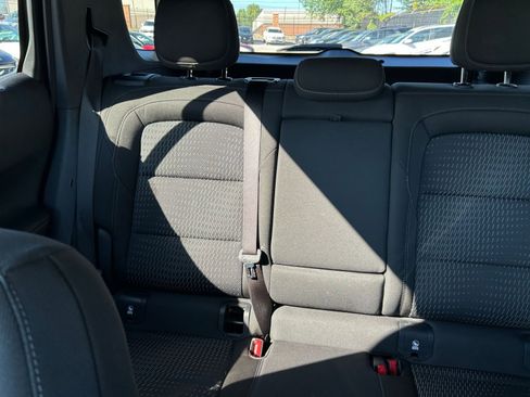 Used 2025 Chevrolet Equinox LT FWD image 34