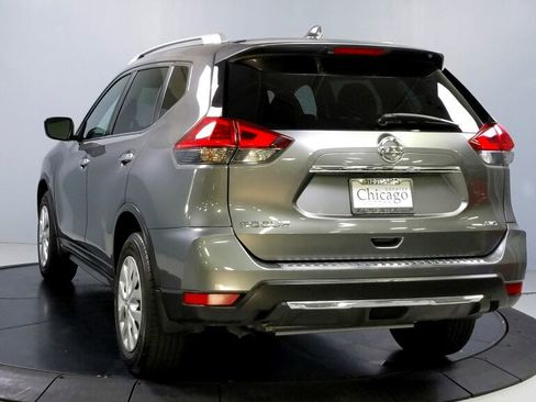 Used 2017 Nissan Rogue S w/ S Appearance Package image 5