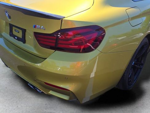 Used 2020 BMW M4 Coupe image 11