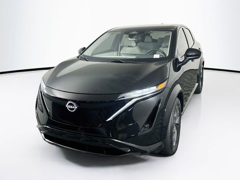Used 2023 Nissan Ariya FWD image 3