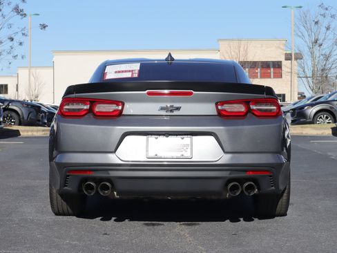 Used 2020 Chevrolet Camaro LT image 34