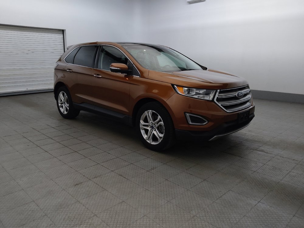 Used 2017 Ford Edge Titanium w/ Technology Package AWD/4WD image 11