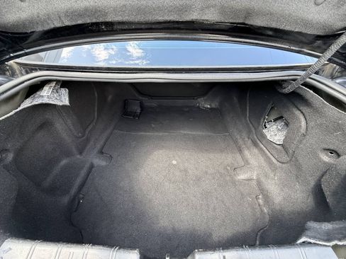 Used 2017 Chevrolet Camaro LT RWD image 13