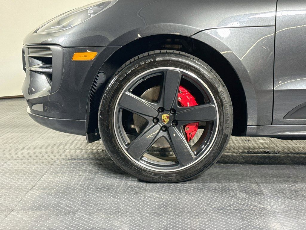 Certified 2020 Porsche Macan GTS AWD/4WD image 29