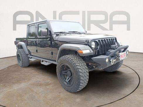 Used 2020 Jeep Gladiator Sport w/ Quick Order Package 24S image 6