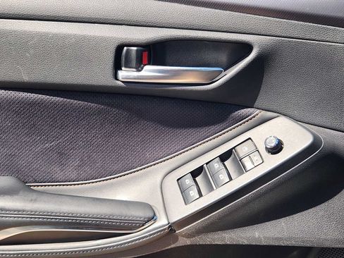Used 2019 Toyota Avalon XSE FWD image 22