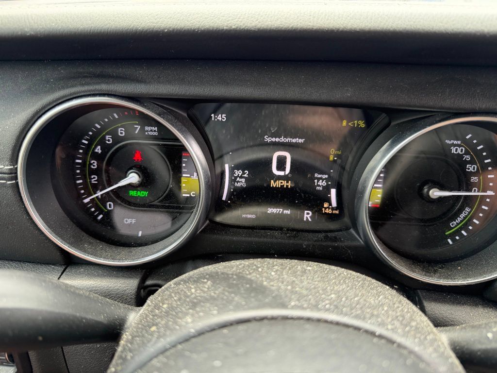 Used 2023 Jeep Wrangler Unlimited Sahara w/ Cold Weather Group AWD/4WD image 31