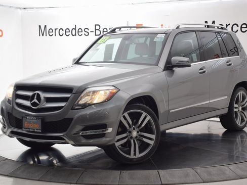 Used 2015 Mercedes-Benz GLK 350 2WD image 2