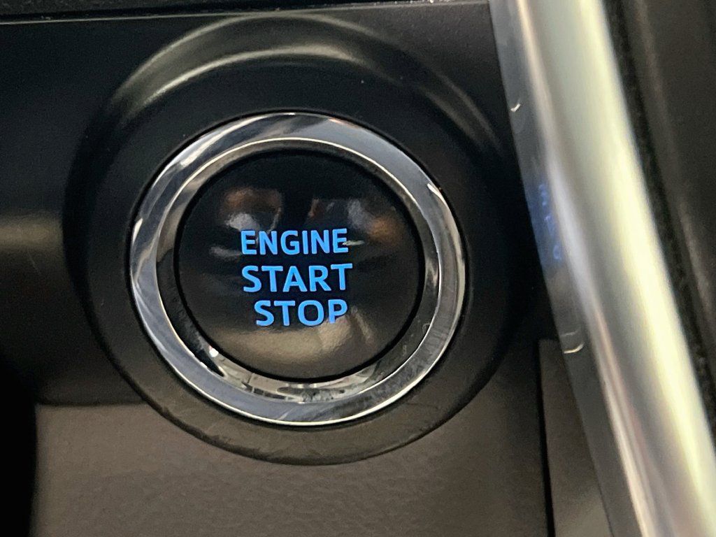 Used 2016 Toyota Camry XLE FWD image 22