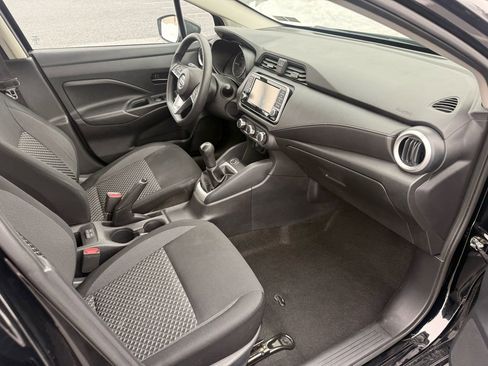 Used 2020 Nissan Versa S image 14