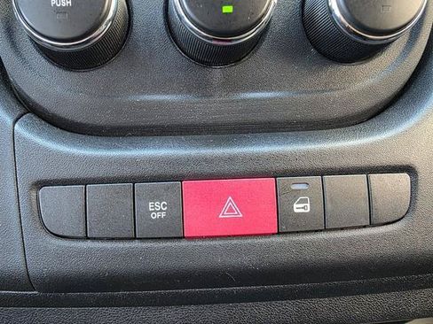 Used 2019 RAM ProMaster 2500 FWD image 16