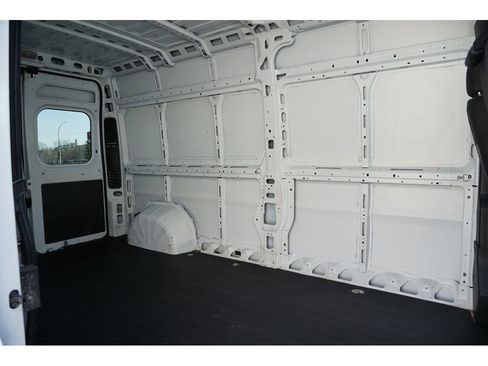 Used 2023 RAM ProMaster 2500 image 20