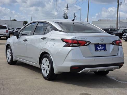 Used 2025 Nissan Versa S w/ Trunk Package FWD image 7