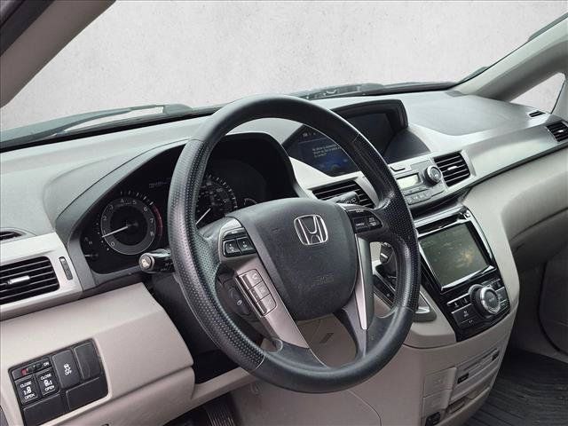 Used 2016 Honda Odyssey SE image 9