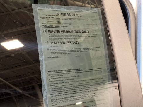 Used 2024 Chevrolet Trax LS FWD image 13