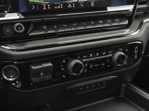 New 2026 Chevrolet Silverado 2500 ZR2 w/ ZR2 Bison Edition AWD/4WD image 14