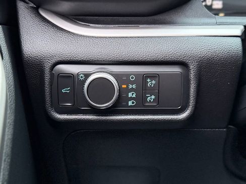 Certified 2024 Ford Explorer XLT image 15