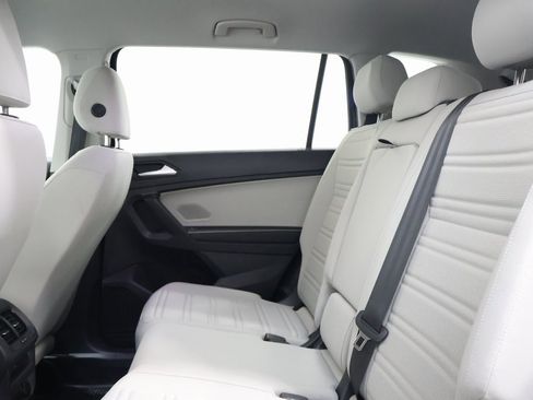 Used 2024 Volkswagen Tiguan S image 25