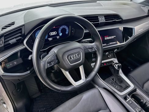 Used 2023 Audi Q3 2.0T Premium w/ Convenience Package AWD/4WD image 12