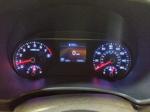 Used 2020 Kia Soul LX FWD image 23