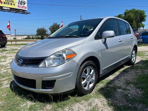 Used 2012 Nissan Versa 1.8 S w/ Special Edition Pkg FWD image 4