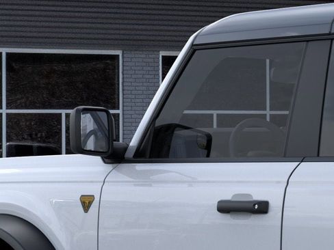 New 2025 Ford Bronco Badlands w/ Sasquatch Package AWD/4WD image 22