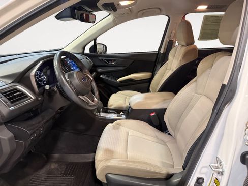 Used 2023 Subaru Ascent Premium w/ Convenience Package AWD/4WD image 10