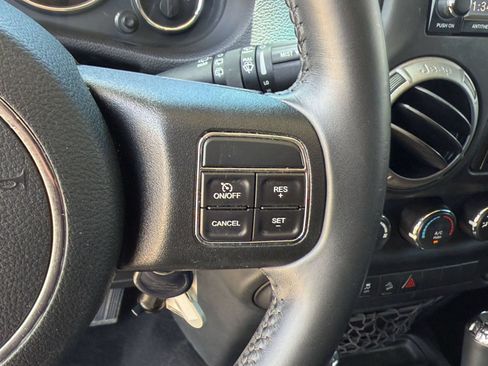 Used 2017 Jeep Wrangler Unlimited Sport w/ Connectivity Group AWD/4WD image 17