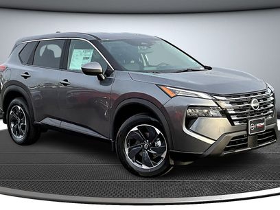 New 2026 Nissan Rogue SV w/ Cold Weather Package