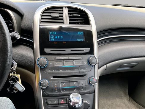Used 2013 Chevrolet Malibu LS w/ Protection Package FWD image 29