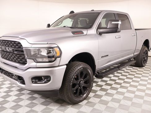 Used 2024 RAM 2500 Big Horn w/ Night Edition image 10