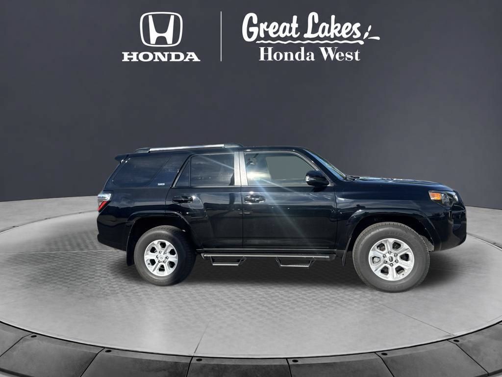 Used 2024 Toyota 4Runner SR5 Premium w/ Moonroof Package AWD/4WD image 7