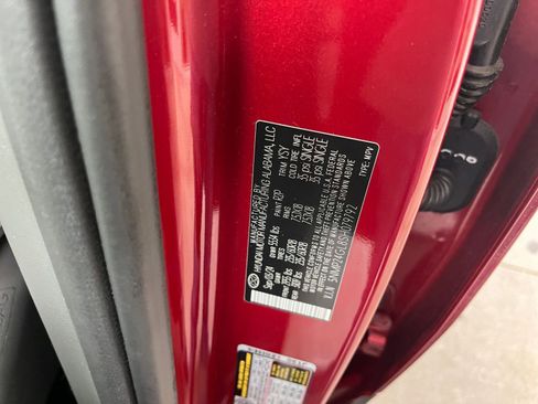 Used 2025 Hyundai Santa Fe SEL image 32