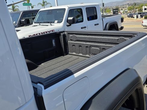 New 2026 RAM 1500 Tradesman AWD/4WD image 29