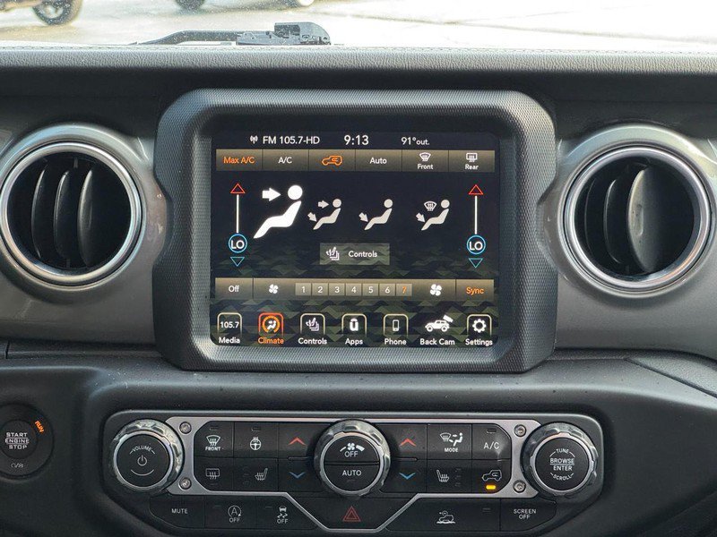 Used 2022 Jeep Wrangler Unlimited Sahara w/ Cold Weather Group AWD/4WD image 14