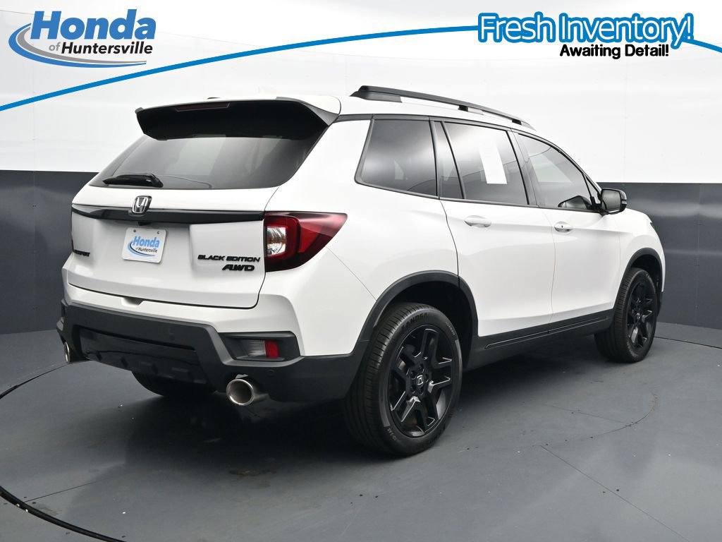 Used 2024 Honda Passport Black Edition image 10
