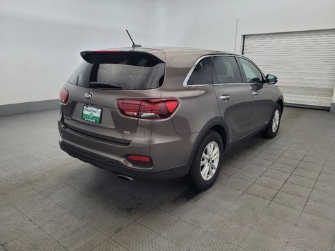 Used 2019 Kia Sorento AWD image 9