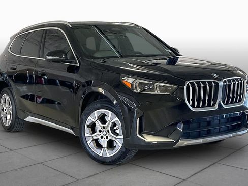 Used 2025 BMW X1 xDrive28i w/ Convenience Package AWD/4WD image 2