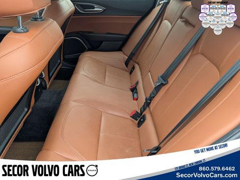 Used 2020 Alfa Romeo Giulia Ti image 12
