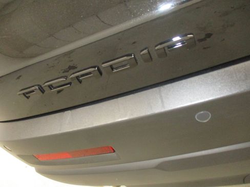 Used 2023 GMC Acadia SLT w/ Elevation Edition AWD/4WD image 11