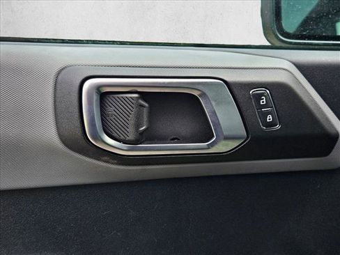 Used 2022 Ford Bronco Black Diamond AWD/4WD image 25