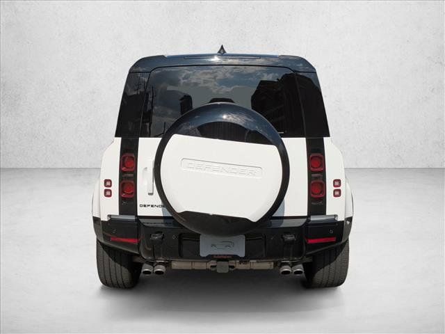 Certified 2025 Land Rover Defender 110 X-Dynamic SE AWD/4WD image 7
