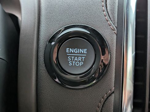 New 2025 Ford Expedition King Ranch image 18